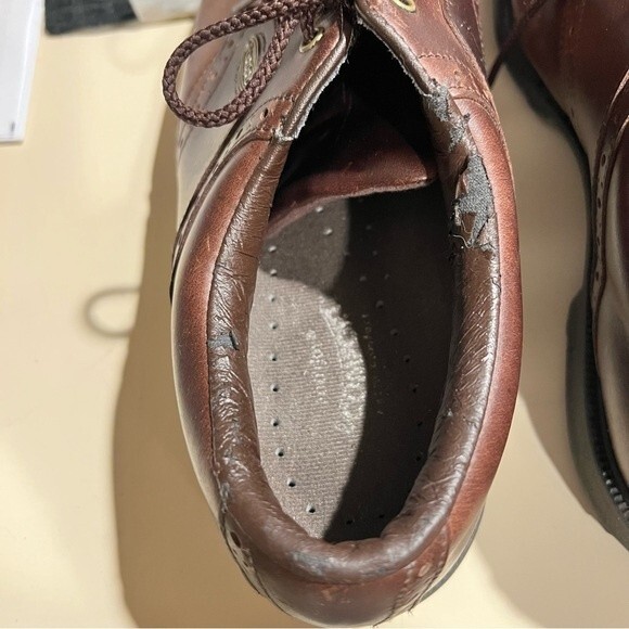 Men’s Golf Shoe Oxford Sz 10 1/2 M Bn Leather Soft Spikes Plain Toe Flaw FootJoy - Picture 10 of 15